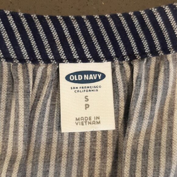 NWOT Od Navy Small Petite Blue Striped Blouse - Picture 5 of 6